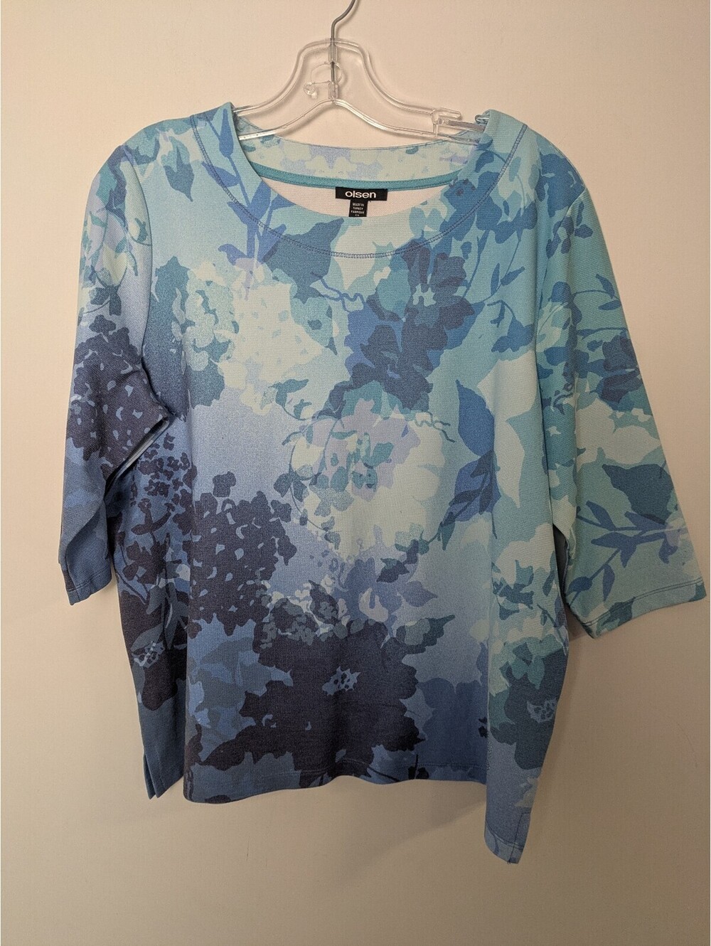 Olsen Blue Abstract Floral Knit Top – Three-Quarter Sleeve Scoop Neck Blouse
